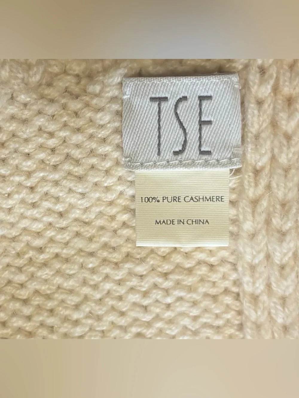 TSE 100% Puré Cashmere Knit Scarf Ivory Cream 11x62” Quiet Luxury
